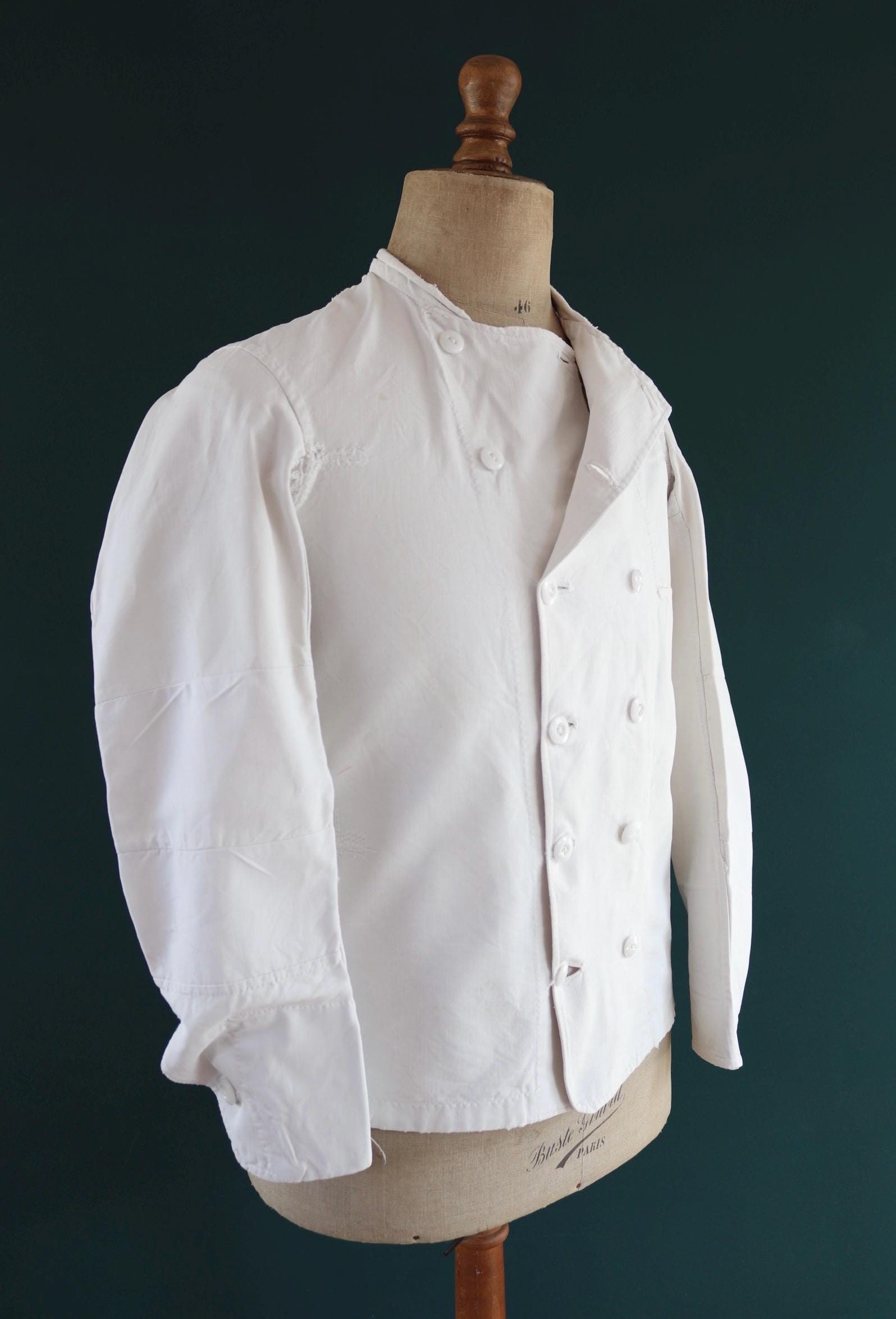 Vintage 1930s French chefs jacket - white cotton - double breasted workwear - darned and repaired - 37” chest
