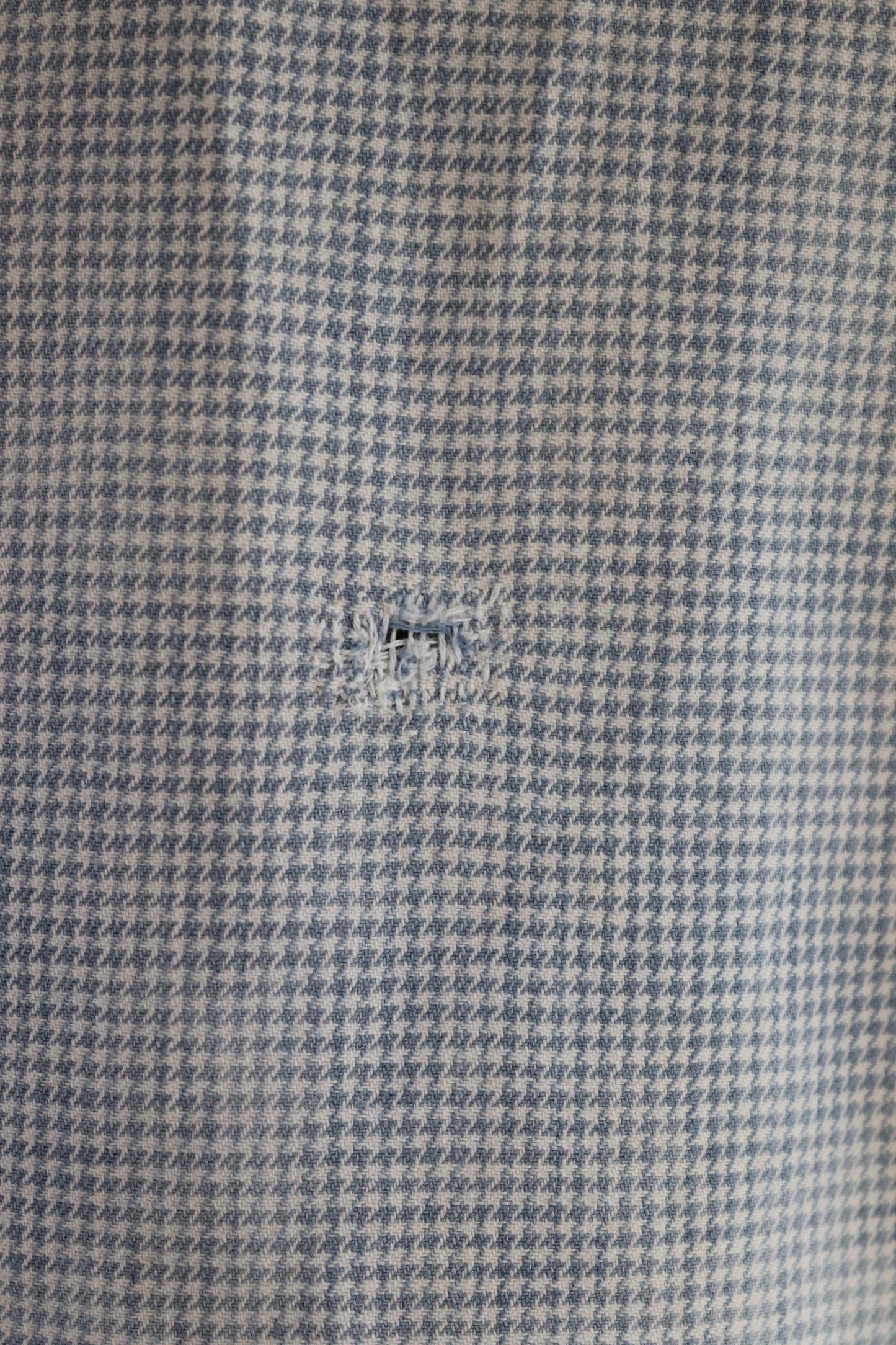 Vintage 1960s French chefs jacket - dogtooth check cotton - double breasted workwear - darned and repaired - 44” chest