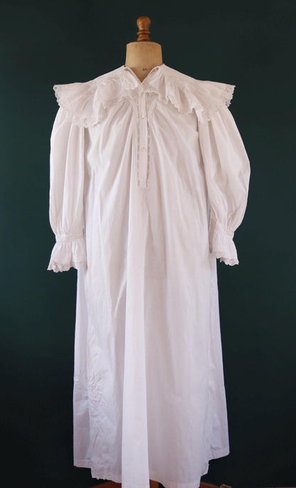 Antique 1800s Victorian white cotton nightgown - vintage 1900s dress - cottagecore - broderie Anglais - 42” chest