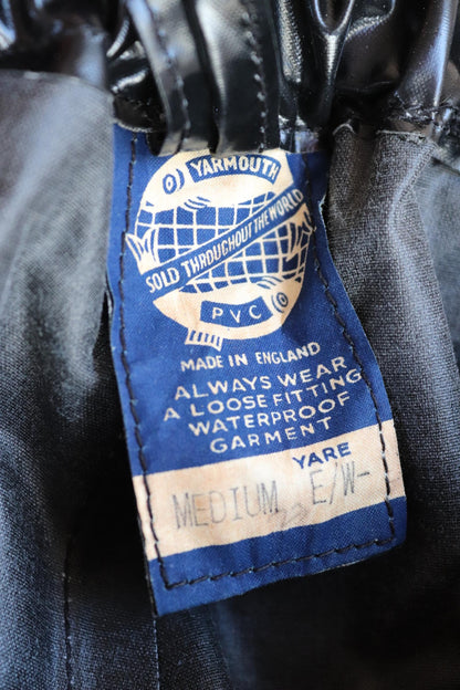 Vintage 1960s Yarmouth Oilskins waterproof trousers - deck overalls - foul weather gear - 28” 36" x 29”