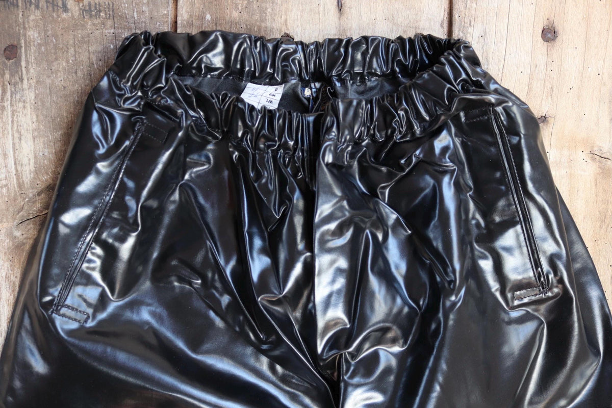 Vintage 1960s Yarmouth Oilskins waterproof trousers - deck overalls - foul weather gear - 26” 32" x 27”