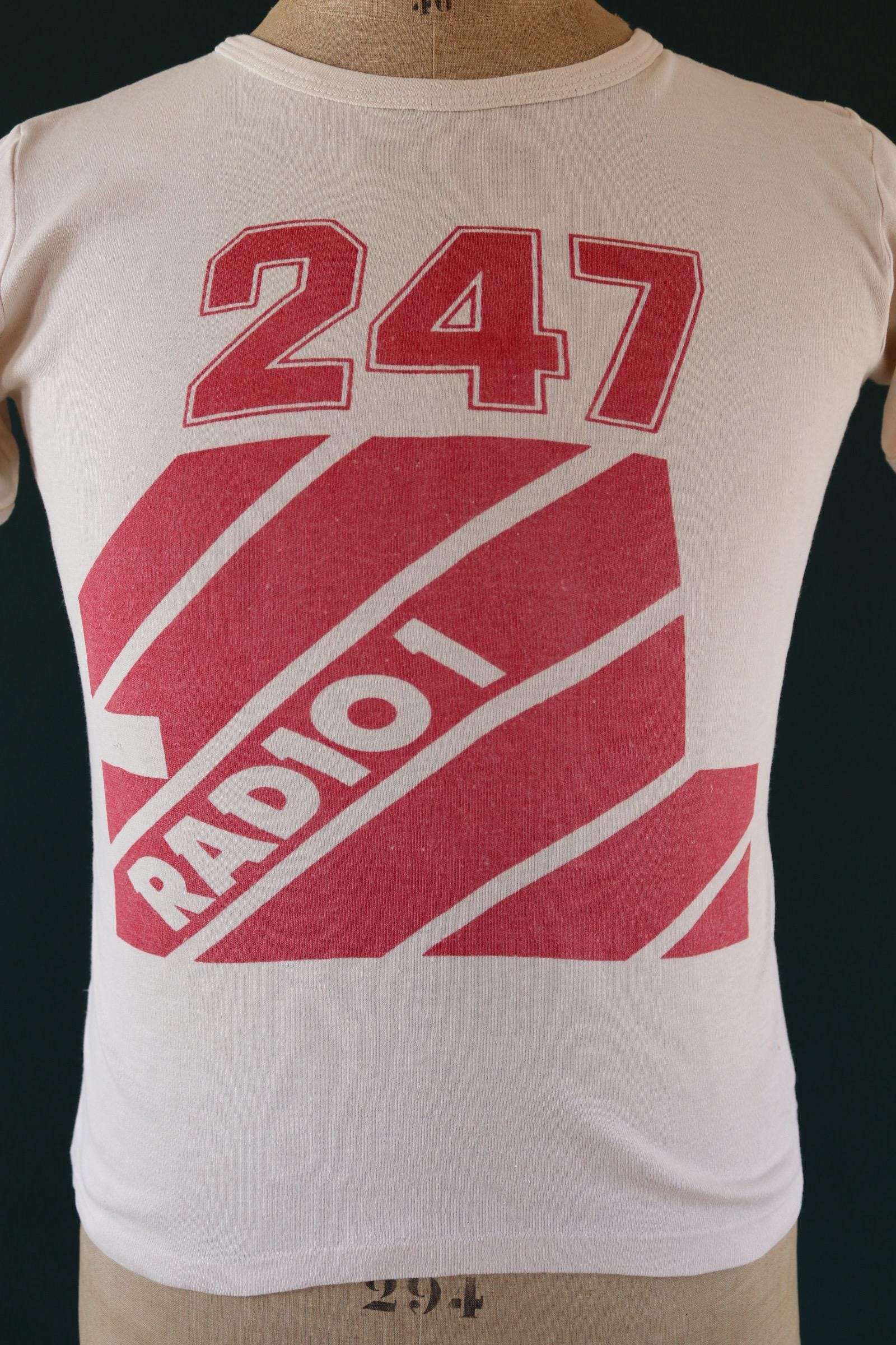 Vintage 1970s BBC Radio 1 t shirt - 247 promotional tee - 36” chest