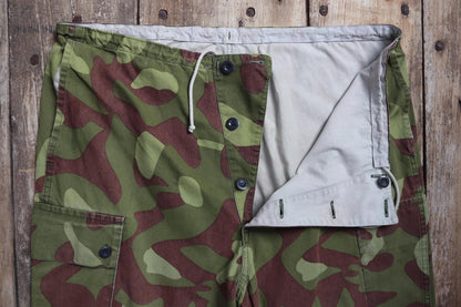 Vintage 1980s Finnish M62 camo trousers - windproof paratrooper pants - 40” x 28”