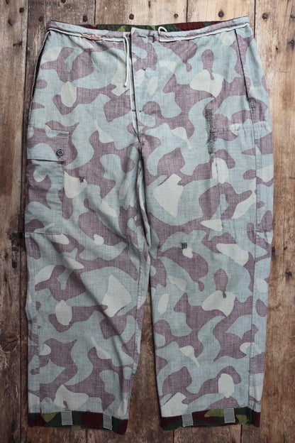 Vintage 1980s Finnish M62 camo trousers - windproof paratrooper pants - 43” x 30”