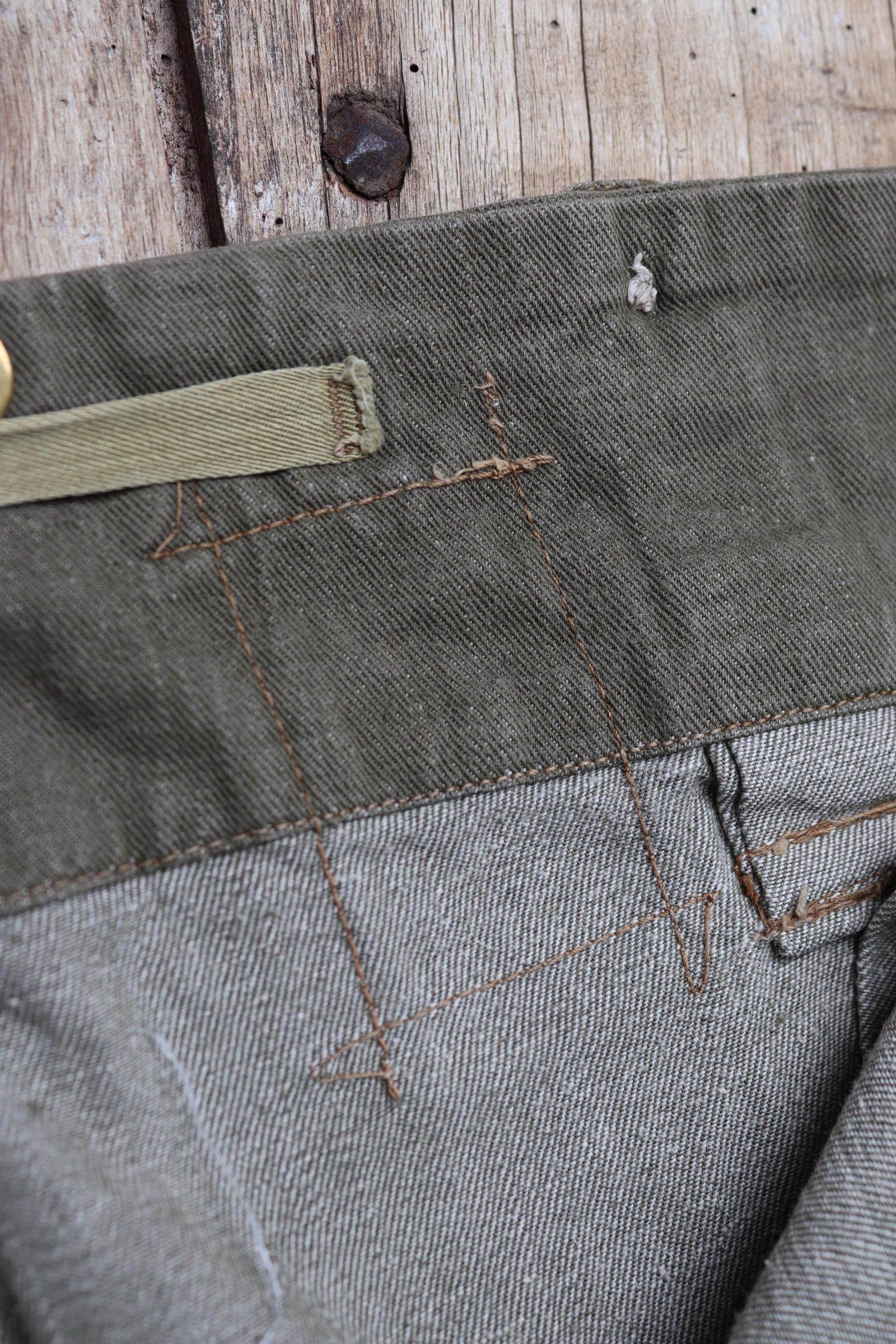 Vintage 1950s British army green selvedge denim overalls - military cargo pants - 39” x 32”