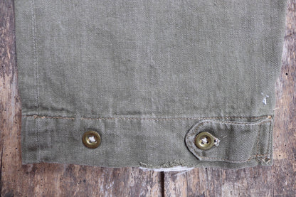 Vintage 1950s British army green selvedge denim overalls - military cargo pants - 39” x 32”