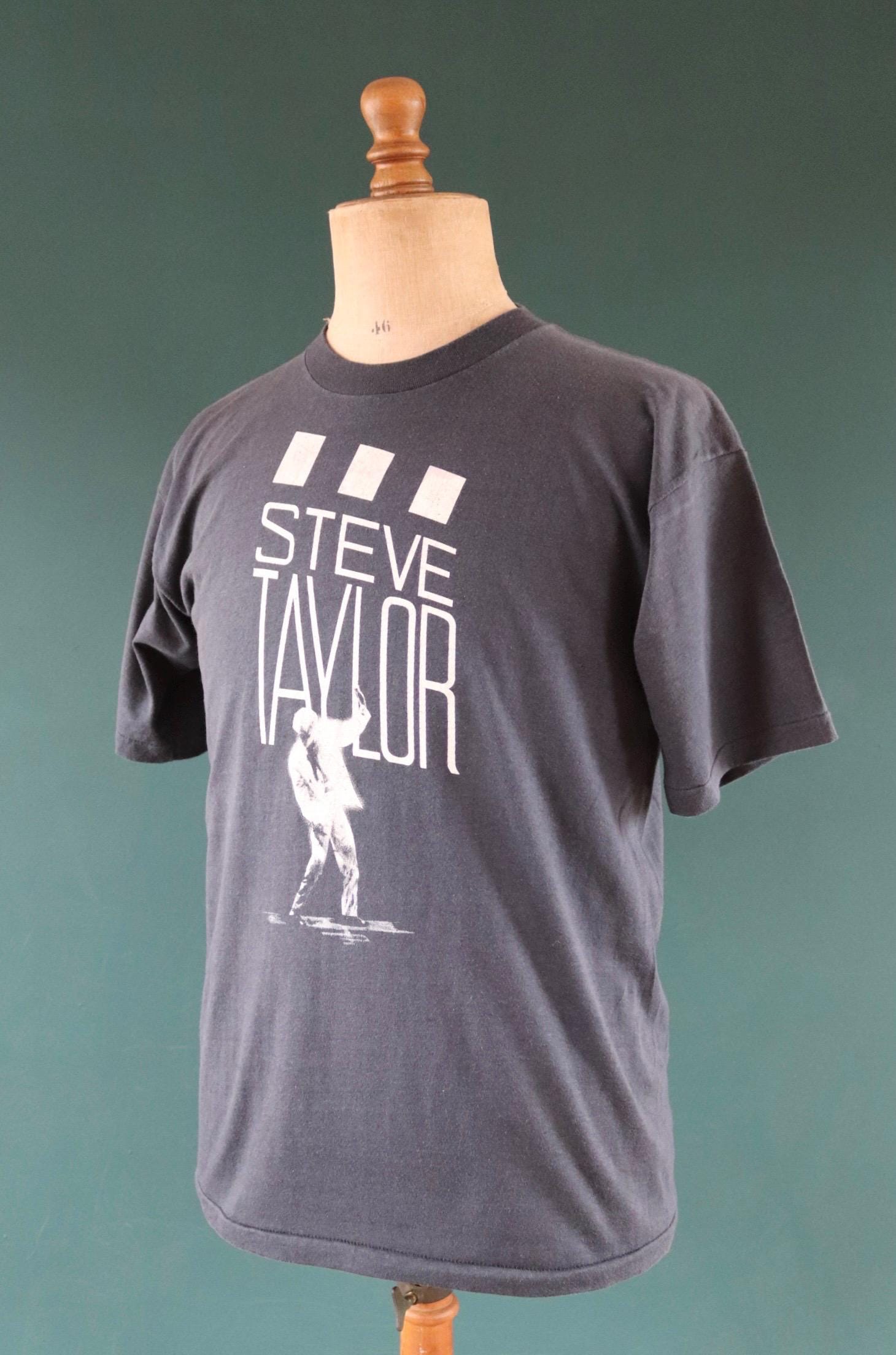 Vintage 1980s Steve Taylor t shirt - faded black - single stitch - 40” chest