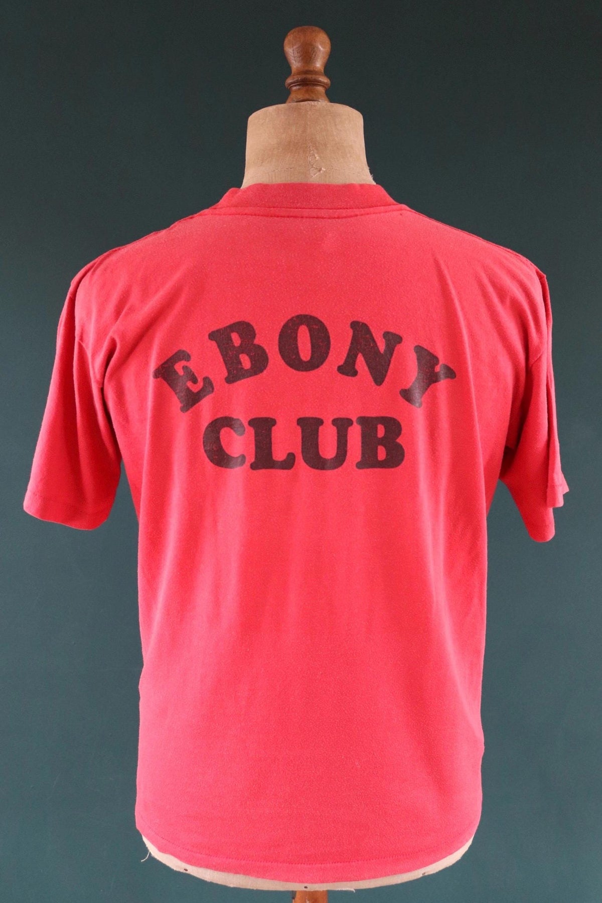Vintage 1970s Ebony Club t shirt - Las Vegas disco club - faded red - glitter transfer - 42" chest