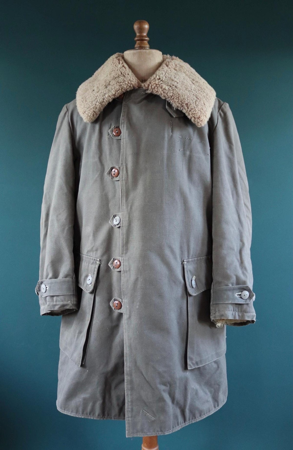 Vintage 1950s Swedish Livpäls sheepskin coat - military greatcoat - 46” chest