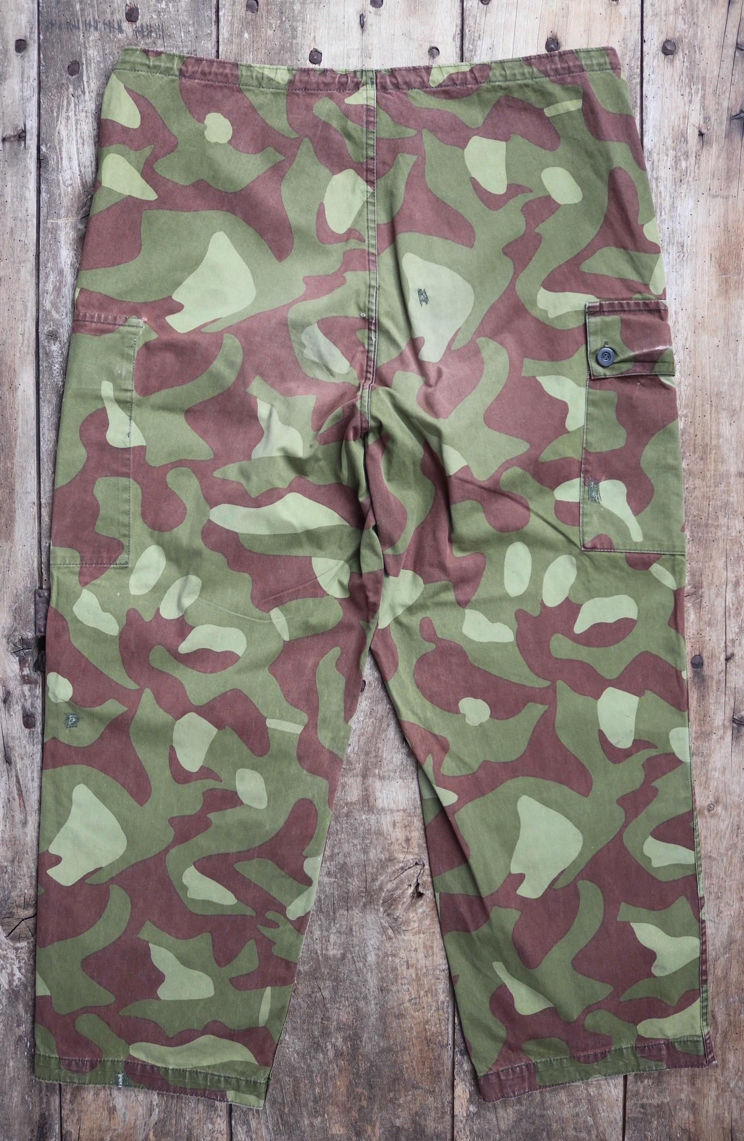 Vintage 1980s Finnish M62 camo trousers - windproof paratrooper pants - 40” x 28”