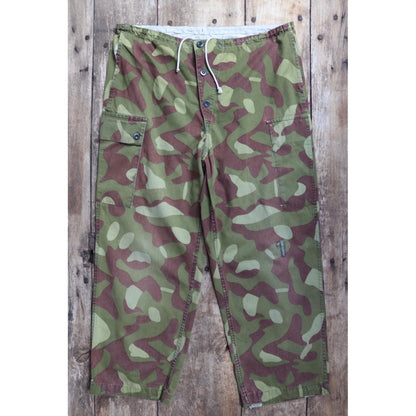 Vintage 1980s Finnish M62 camo trousers - windproof paratrooper pants - 40” x 28”