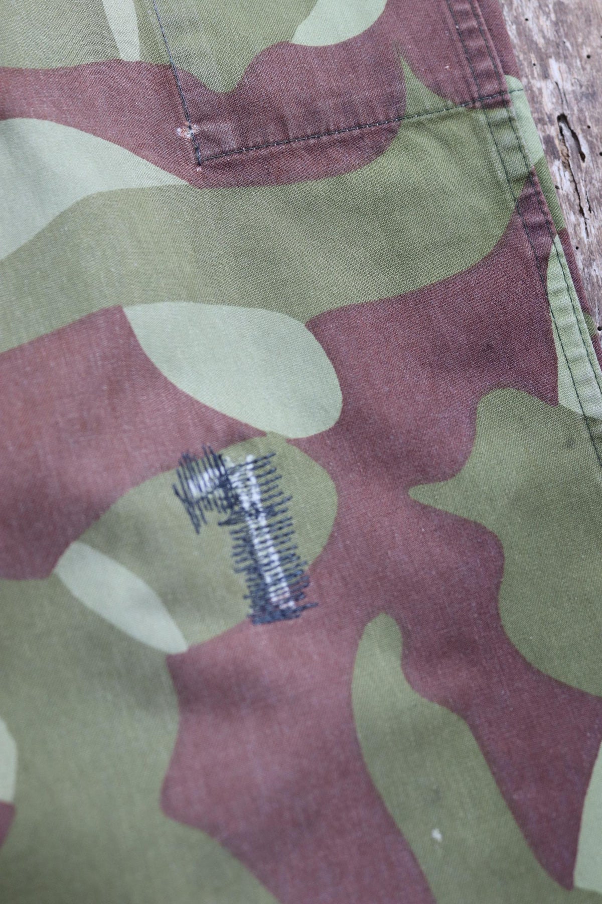 Vintage 1980s Finnish M62 camo trousers - windproof paratrooper pants - 40” x 28”