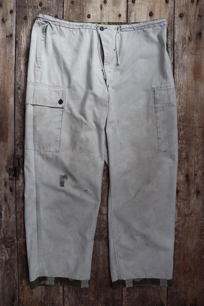 Vintage 1980s Finnish M62 camo trousers - windproof paratrooper pants - 40” x 28”