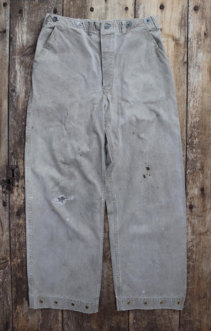 Vintage 1930s workwear trousers - 1940s Swedish military utility pants - buckle back cotton twill - 29” x 29”