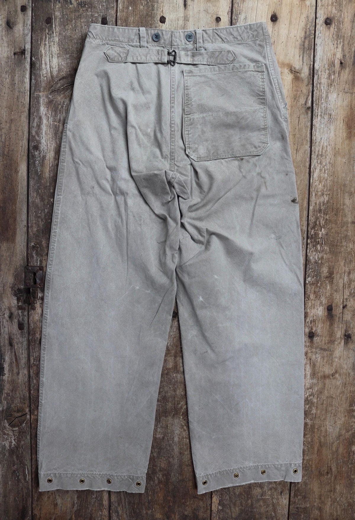 Vintage 1930s workwear trousers - 1940s Swedish military utility pants - buckle back cotton twill - 29” x 29”