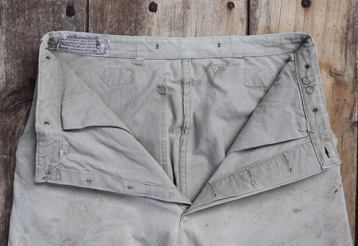 Vintage 1930s workwear trousers - 1940s Swedish military utility pants - buckle back cotton twill - 29” x 30”