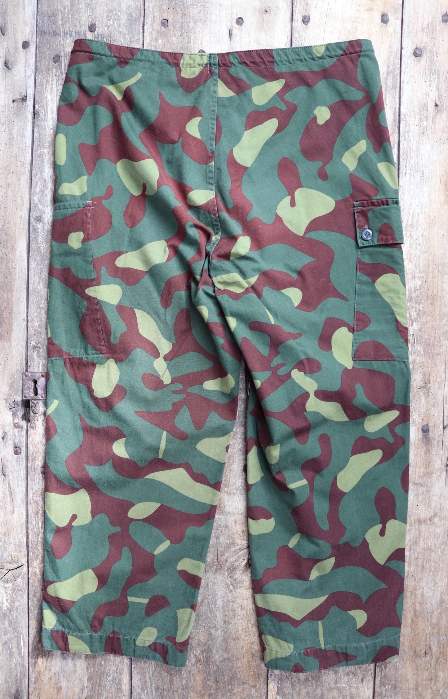 Vintage 1980s Finnish M62 camo trousers - windproof paratrooper pants - 40” x 28”