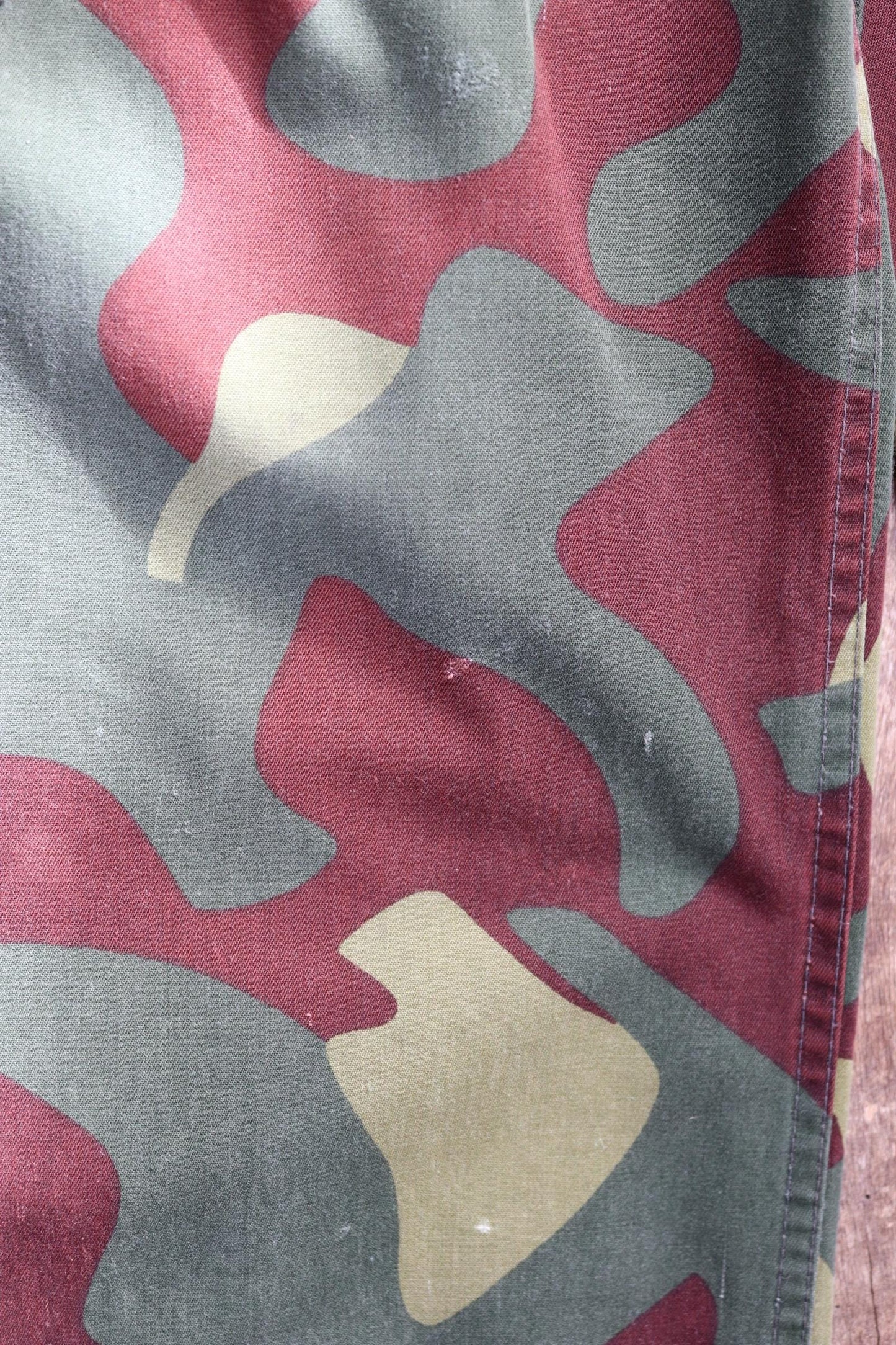 Vintage 1980s Finnish M62 camo trousers - windproof paratrooper pants - 40” x 28”