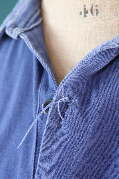 Vintage 1940s French workwear shirt - faded blue cotton - darned and repaired - 44” chest