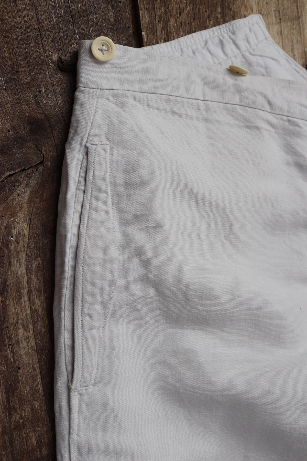 Vintage 1910s French white linen trousers - 32” x 29” - buckle back