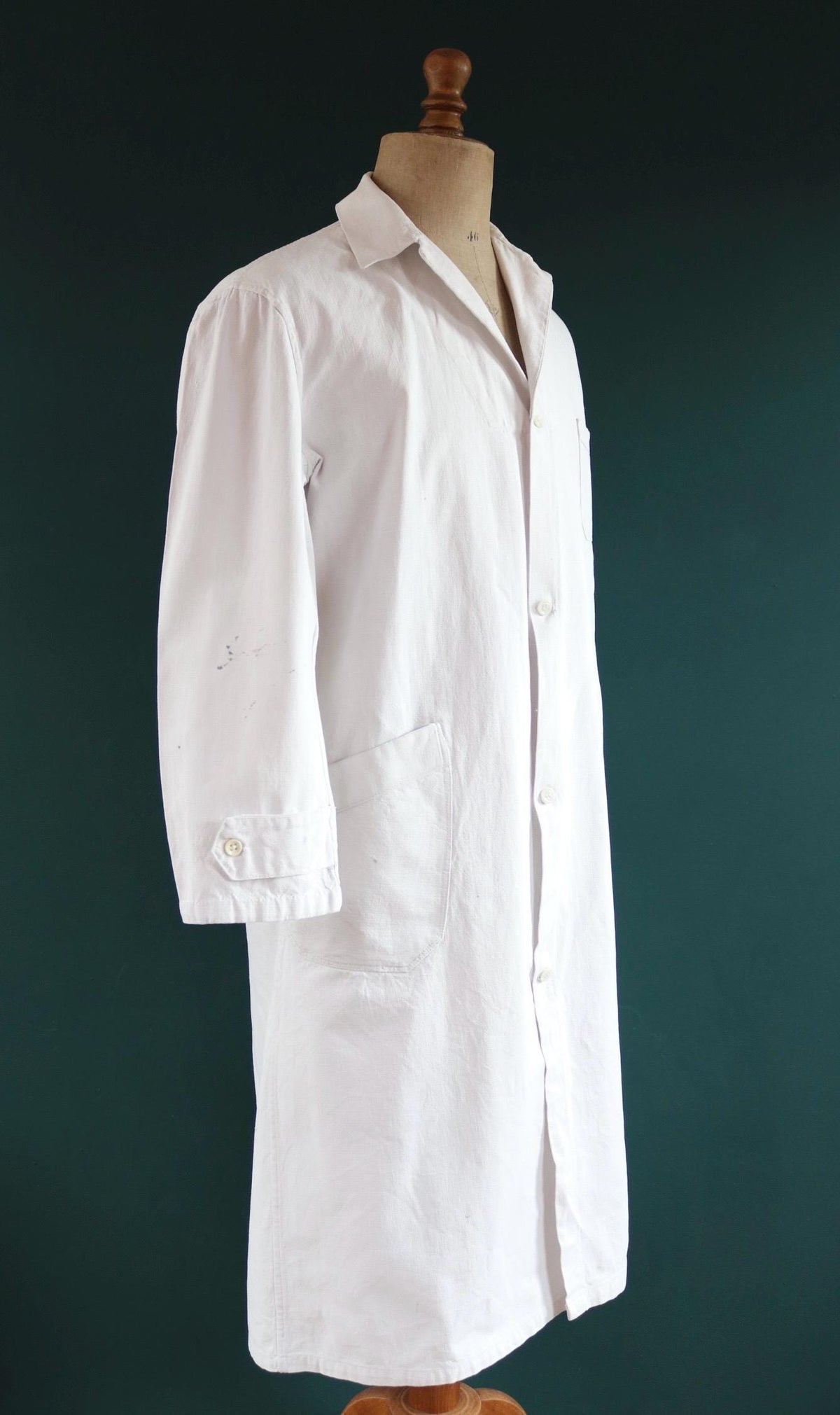 Vintage 1940s French linen workwear jacket - duster chore coat - overalls - 46” chest