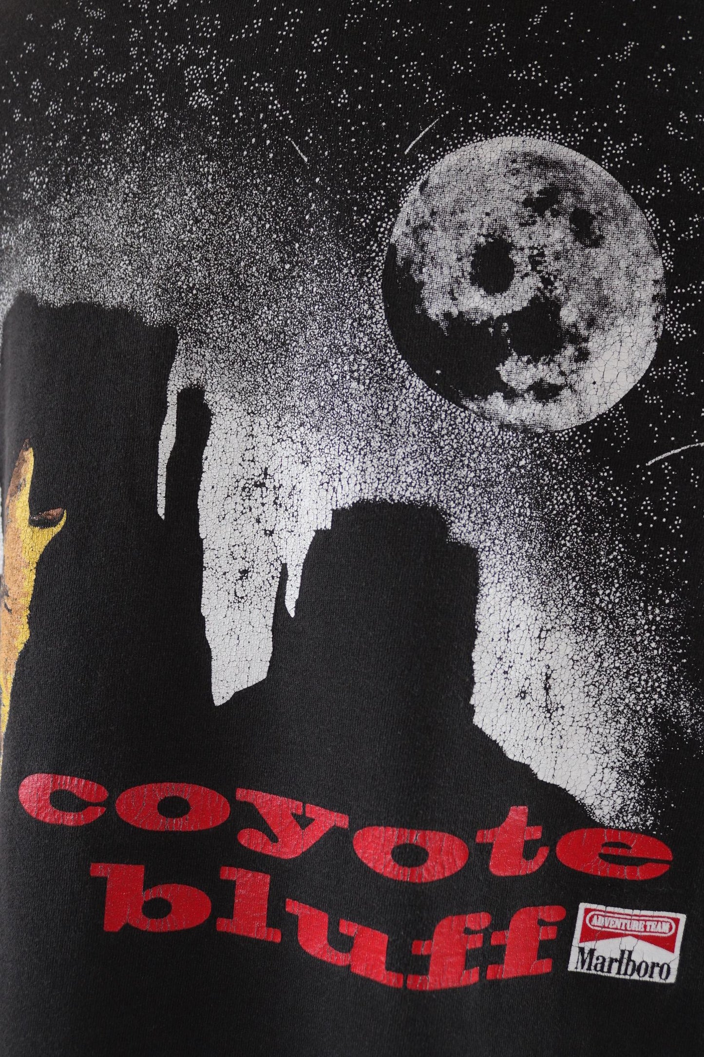 Vintage 1990s Marlboro Adventure Team t shirt - coyote bluff - tobacco advertising - 47” chest