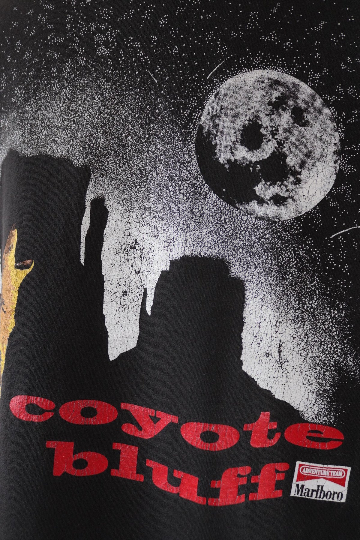 Vintage 1990s Marlboro Adventure Team t shirt - coyote bluff - tobacco advertising - 47” chest
