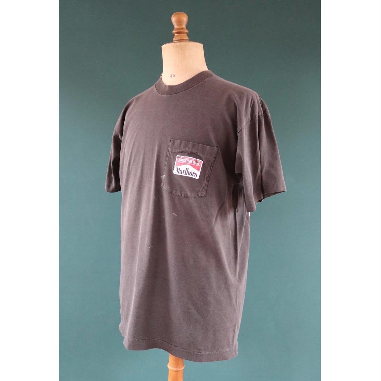 Vintage 1990s Marlboro Adventure Team t shirt - coyote bluff - tobacco advertising - 47” chest