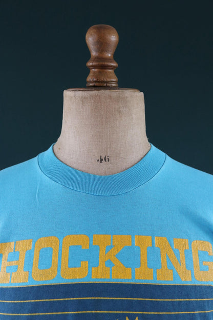 Vintage 1990s Hocking Hills graphic t shirt - single stitch tee - 41” chest