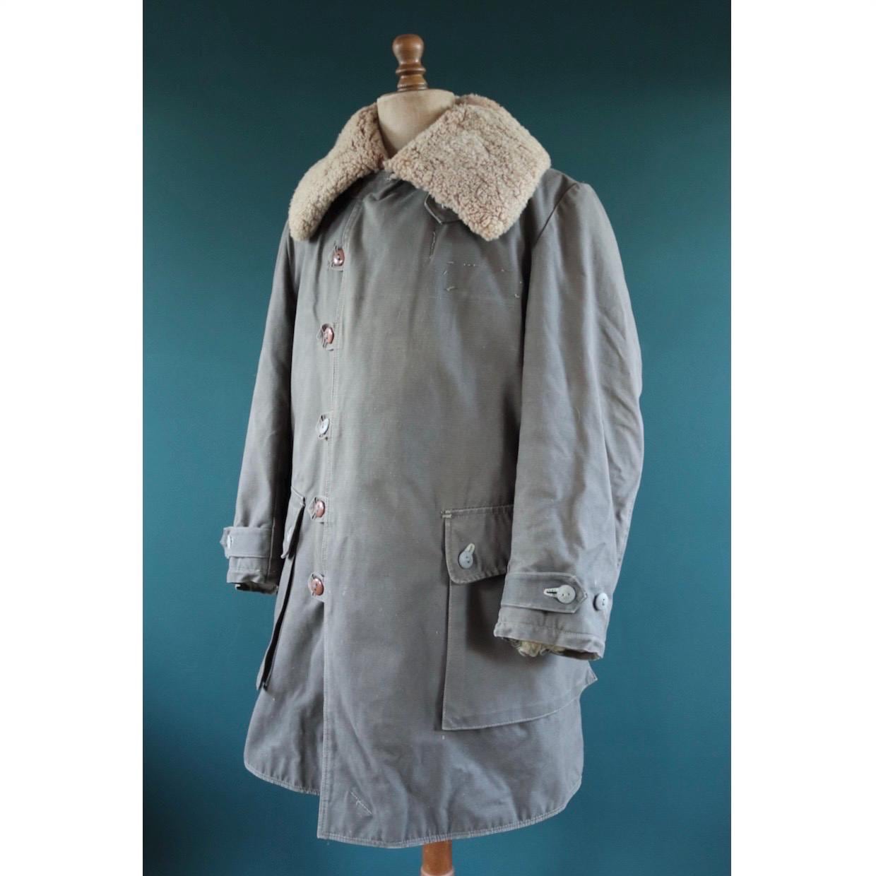 Vintage 1950s Swedish Livpäls sheepskin coat - military greatcoat - 46” chest