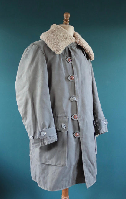 Vintage 1950s Swedish Livpäls sheepskin coat - military greatcoat - 46” chest