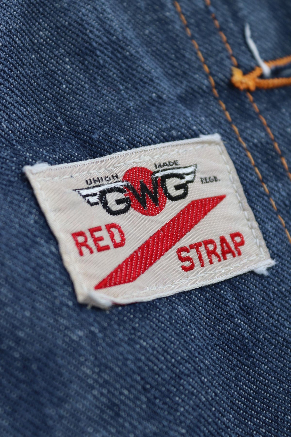 Vintage 1970s GWG denim overalls - workwear dungarees - chore bib and brace - 38” x 28”