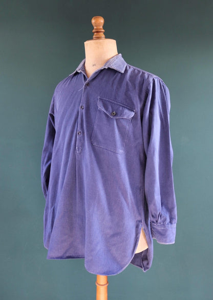 Vintage 1940s French workwear shirt - faded blue cotton - darned and repaired - 44” chest