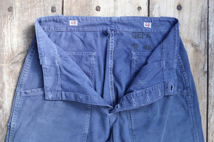 Vintage 1960s workwear trousers - Swedish military utility pants - cotton twill - 31” x 30”