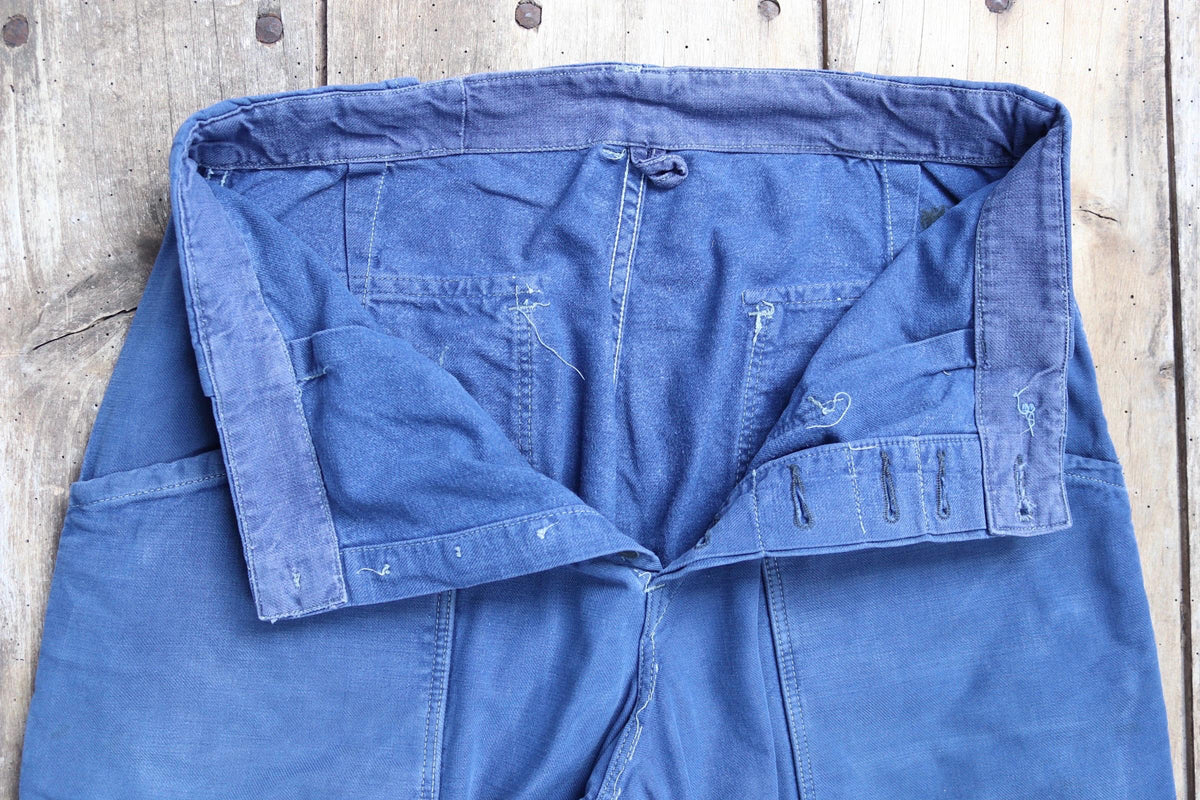 Vintage 1960s workwear trousers - Swedish military utility pants - cotton twill - 31” x 30”