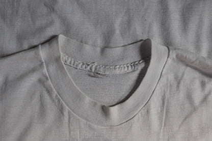 Vintage 1970s t shirt - single stitch - Sphinx print - 36” chest