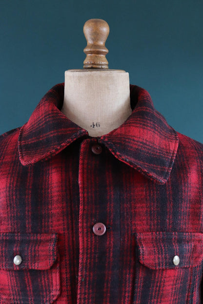 Vintage 1950s Woolrich plaid wool jacket - workwear mackinaw - hunting chore coat - 50” chest