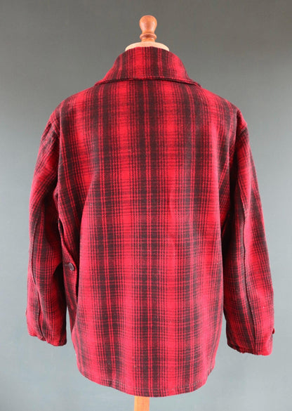Vintage 1950s Woolrich plaid wool jacket - workwear mackinaw - hunting chore coat - 50” chest