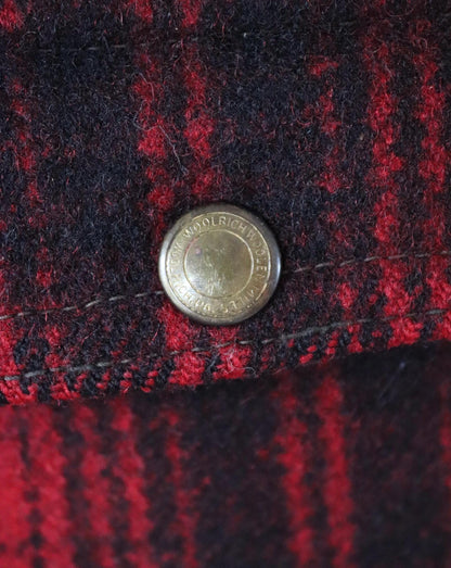Vintage 1950s Woolrich plaid wool jacket - workwear mackinaw - hunting chore coat - 50” chest