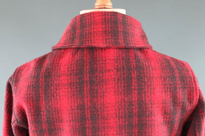 Vintage 1950s Woolrich plaid wool jacket - workwear mackinaw - hunting chore coat - 43” chest