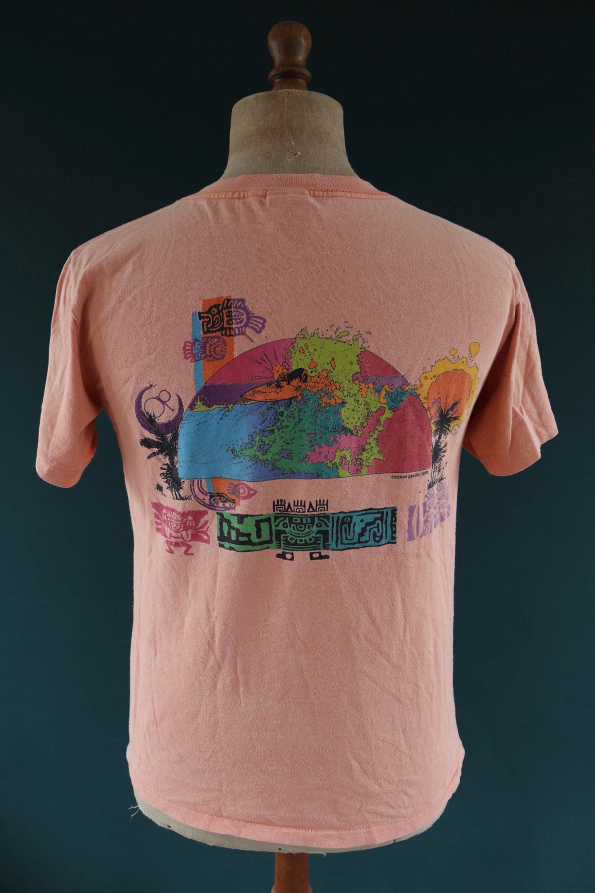 Vintage 1980s Ocean Pacific t shirt - surf print - 39” chest