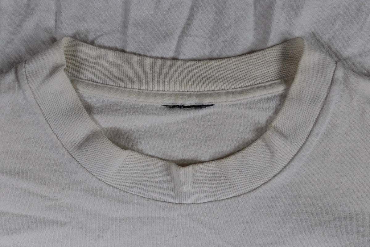 Vintage 1990s MTV t shirt - single stitch - skyscraper print - 45” chest