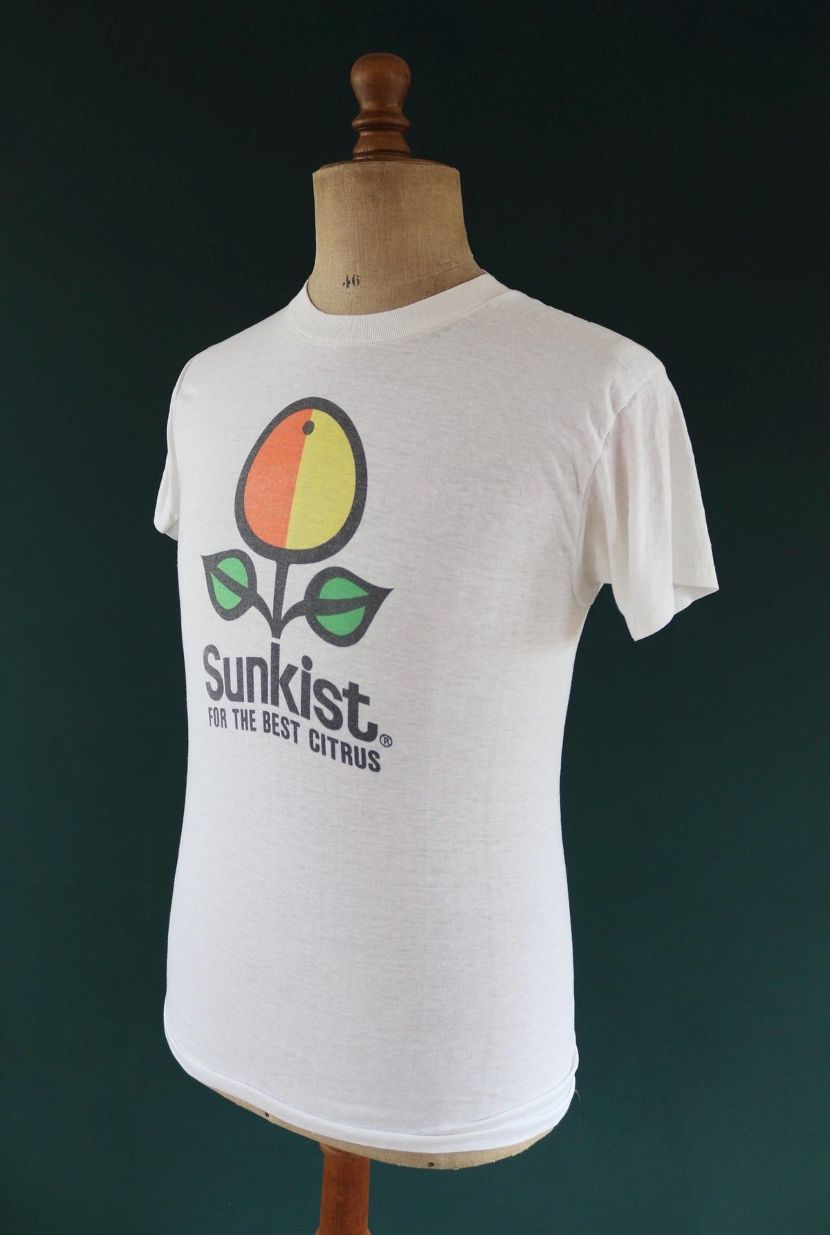 Vintage 1970s Sunkist t shirt - single stitch - soda print - 34” chest