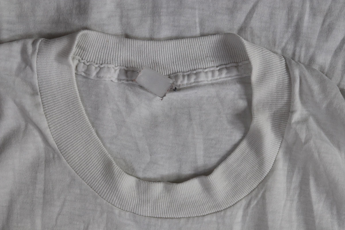 Vintage 1970s Sunkist t shirt - single stitch - soda print - 34” chest
