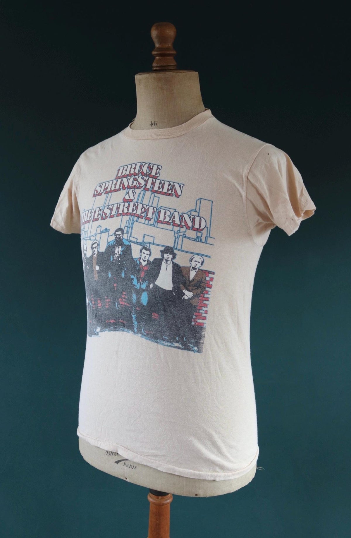 Vintage 1980s Bruce Springsteen tour t shirt - The River print - rock tee - 37” chest