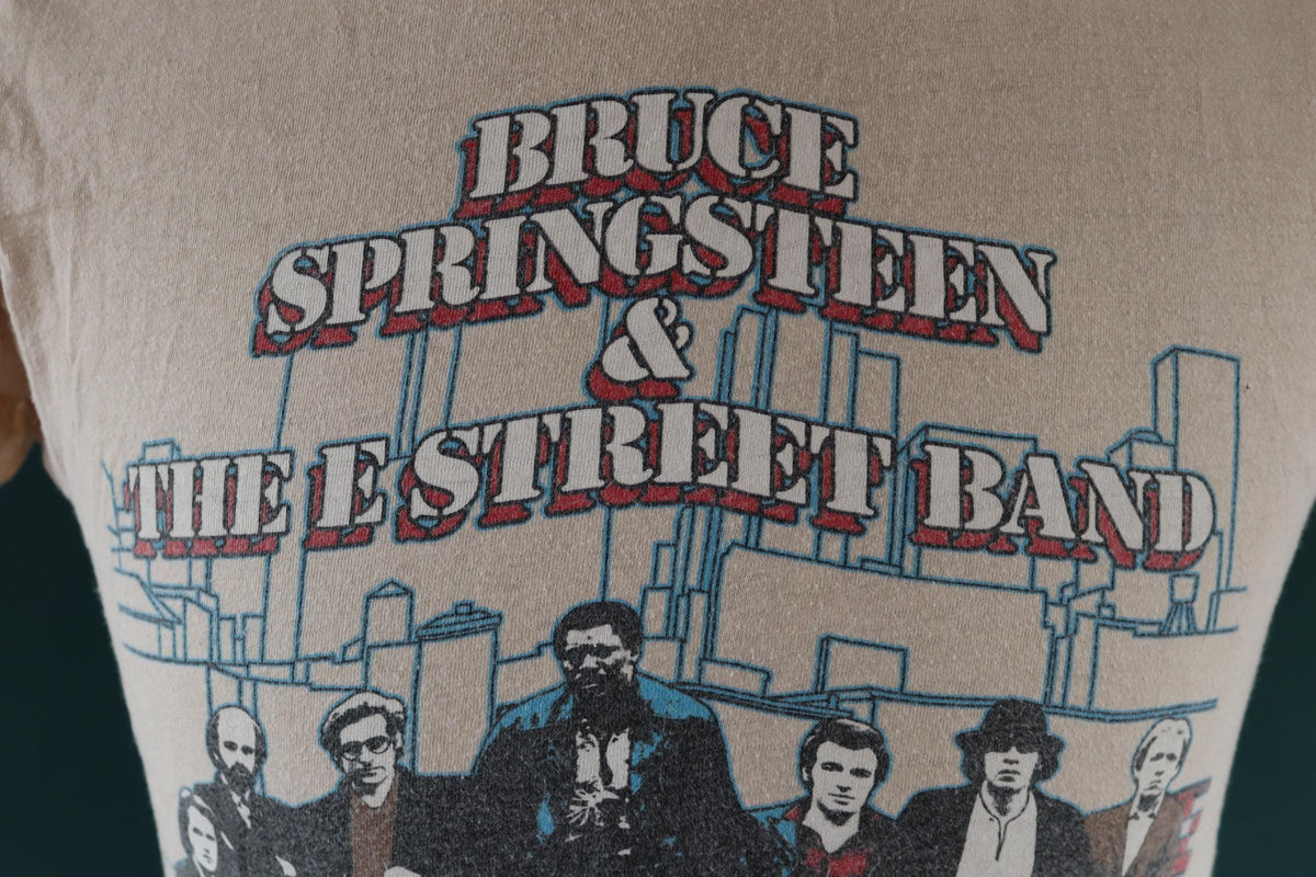 Vintage 1980s Bruce Springsteen tour t shirt - The River print - rock tee - 37” chest