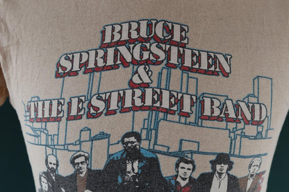 Vintage 1980s Bruce Springsteen tour t shirt - The River print - rock tee - 37” chest