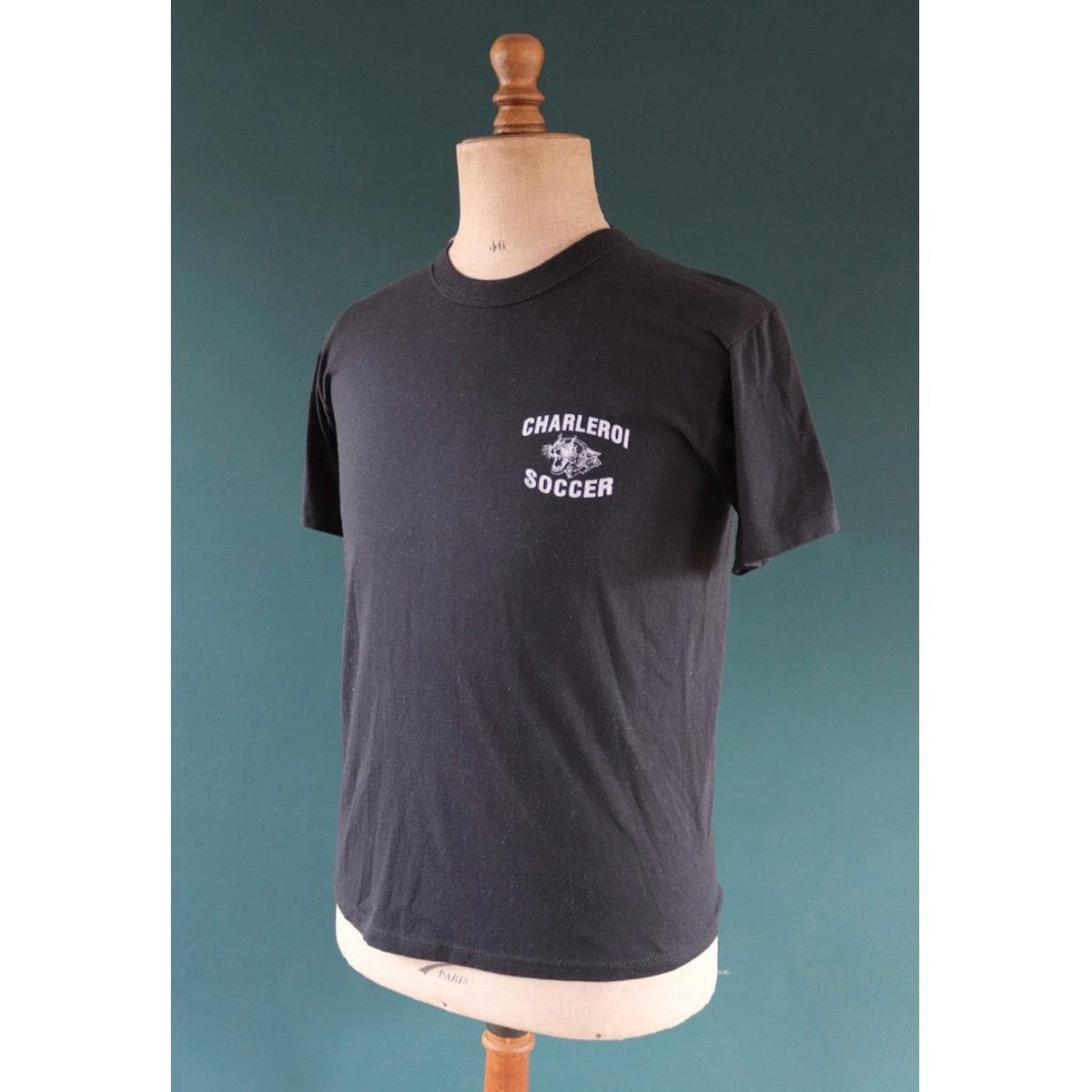 Vintage 1990s t shirt - soccer team - panther print - 38” chest