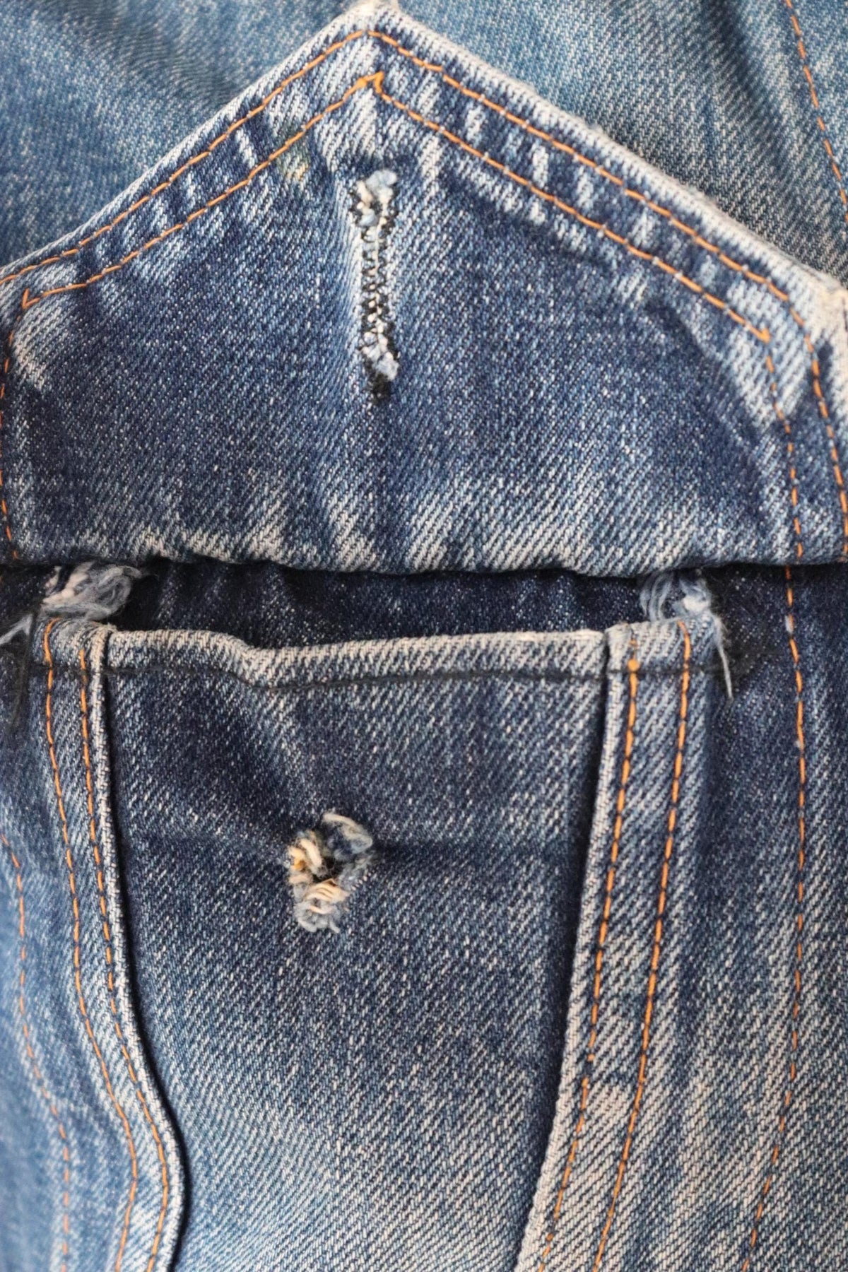 Vintage 1970s Levis big E denim jacket - Levi Strauss red tab - type 3 - trucker workwear - 38” chest