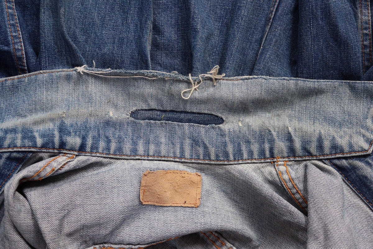 Vintage 1970s Levis big E denim jacket - Levi Strauss red tab - type 3 - trucker workwear - 38” chest